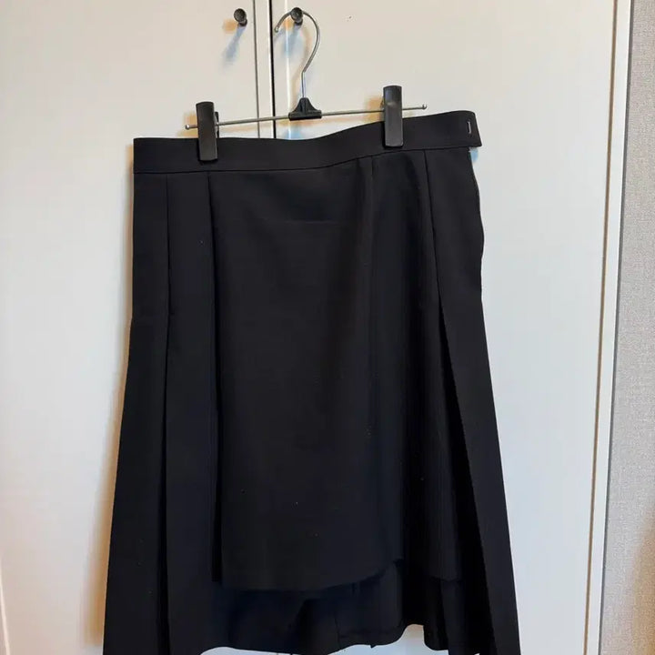[BUNJANG] Junya Watanabe Asymmetrical Pleated Skirt / 준야와타나베 언발란스 플리츠 스커트