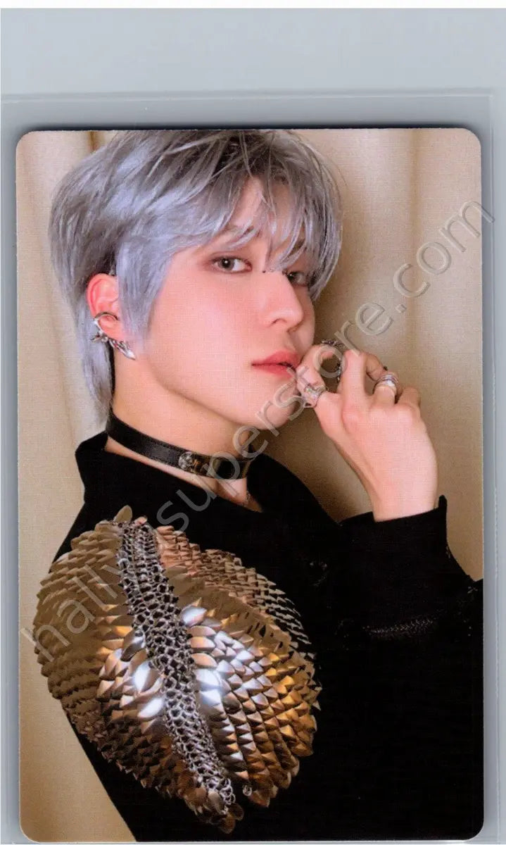 ATEEZ - Yunho - ATEEZ - Yunho - Golden Hour : Part.2 Album digipack version fromm store pob (pre-order benefit) hello82 minirecord shop lucky draw musicart (music art) makestar