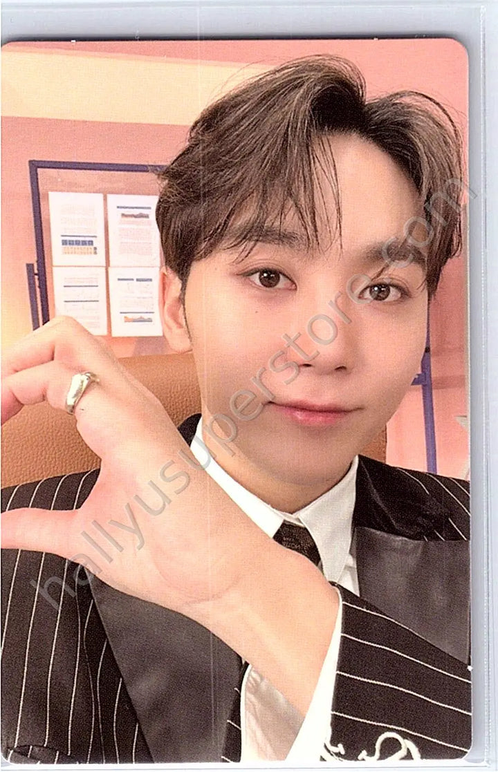 SEVENTEEN - Seungkwan - FML album photocard faded mono life