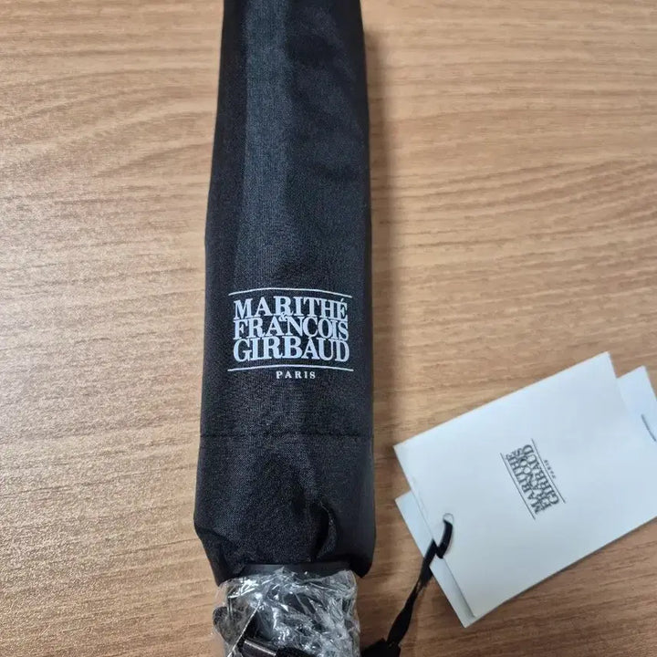 [BUNJANG] Marithe Francois Girbaud 3-Section Umbrella Black / 마리떼 프랑수아 저버 3단우산 검정