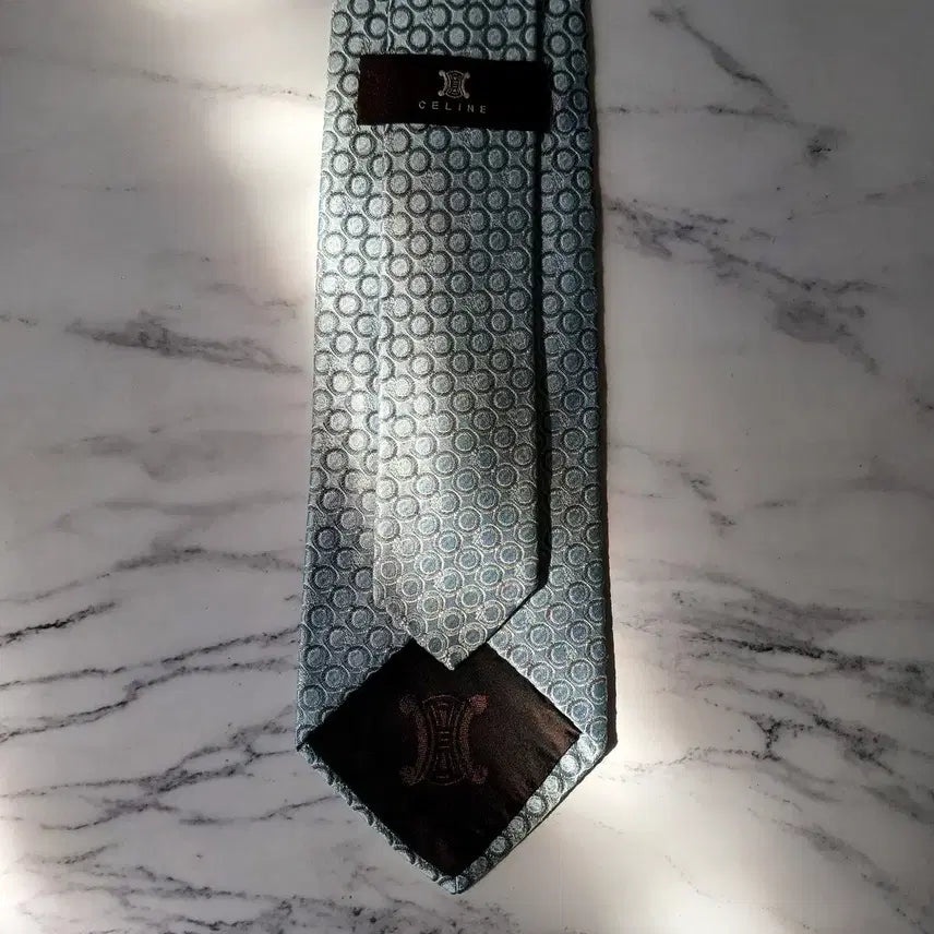 [SOLD OUT] 셀린느 실크 블루 트리오페 패턴 넥타이 8.9cm A+등급 E894