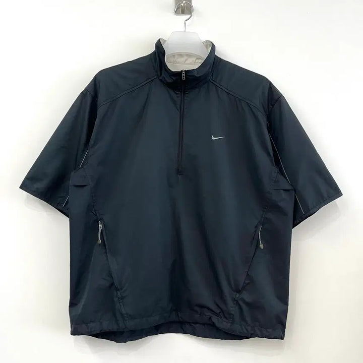 [SOLD OUT] 나이키 스우시 아노락 하프집업 반팔 바람막이 자켓