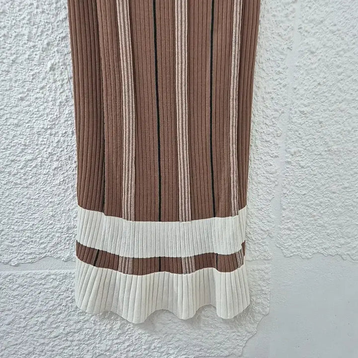 [BUNJANG] Vov Striped Knit Long Dress / 보브vov 골지 스트라이프 반팔 니트 롱 원피스