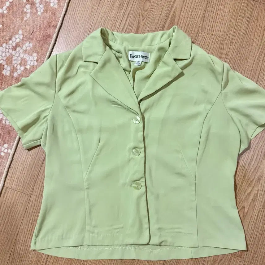 [BUNJANG] Danny &amp; Nicole Green Short Sleeve Cropped Jacket / Danny &amp; Nicole 연두색 반팔 숏자켓 프리사이즈