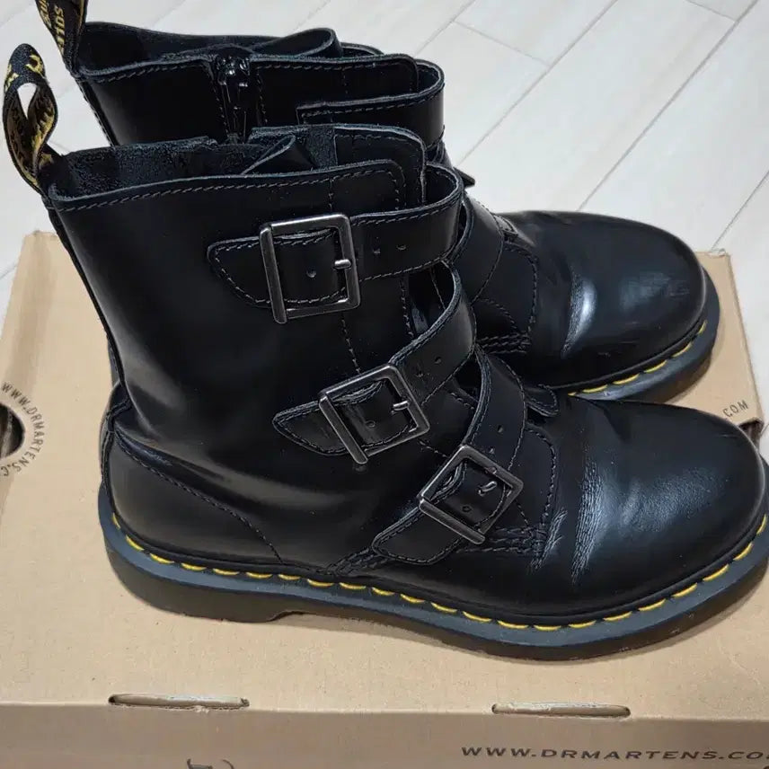 [BUNJANG] Dr. Martens Blake Boots Black / 닥터마틴 블레이크 부츠 블랙