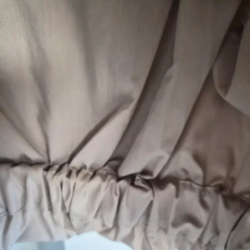 [BUNJANG] Le Blanc Feuilles Sand Beige 77 Cropped Shirt Jacket / 르블랑페이유 셔츠자켓77
