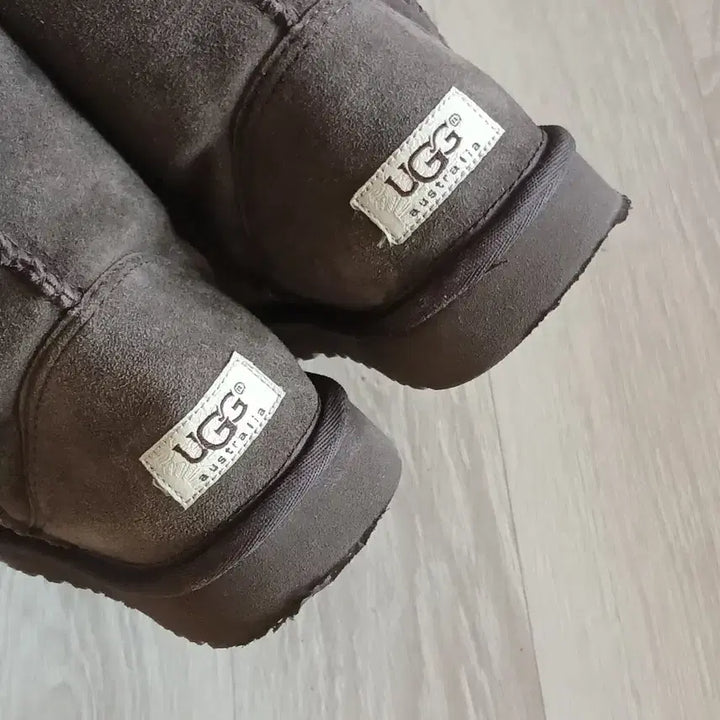 [BUNJANG] UGG 어그 다크브라운 클래식 / UGG 어그 다크브라운 클래식