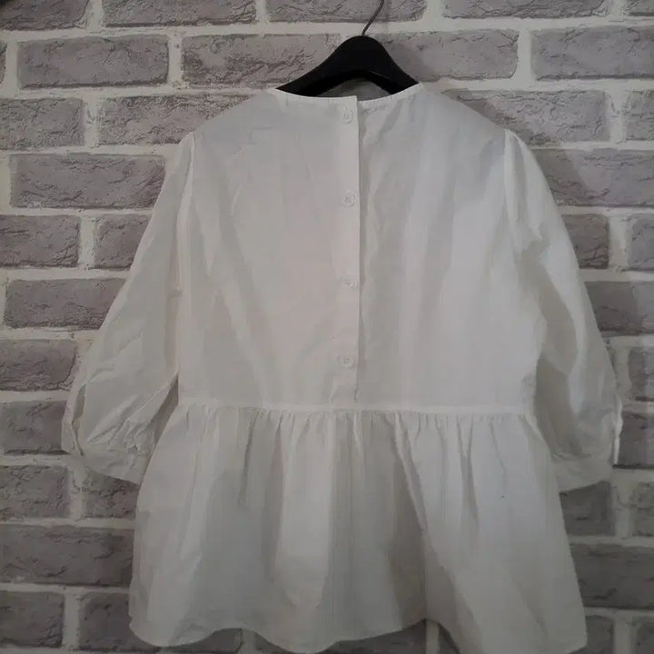 [SOLD OUT] 스파오 아이보리 칠부 블라우스 M/알뜰한여우