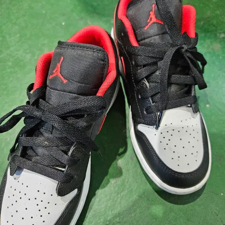 [BUNJANG] Nike Air Jordan 1 Low / 나이키 에어 조던 1 로우 230