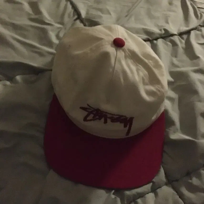 [BUNJANG] Stussy Baseball Cap White/Red Hat / 스투시 볼캡 화이트/레드 모자