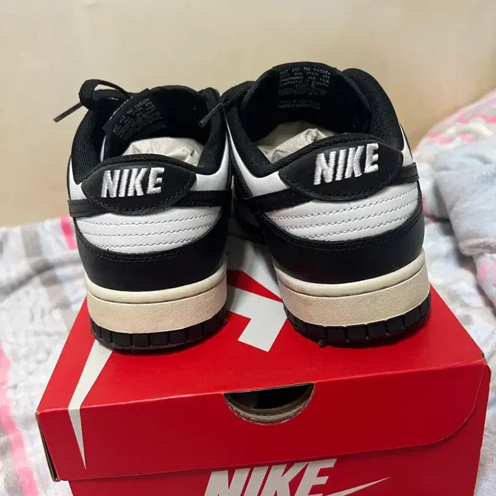 [BUNJANG] Nike Dunk Low Black White (Panda) Sneakers / 나이키 덩크 로우 블랙 화이트 (범고래)270 판매