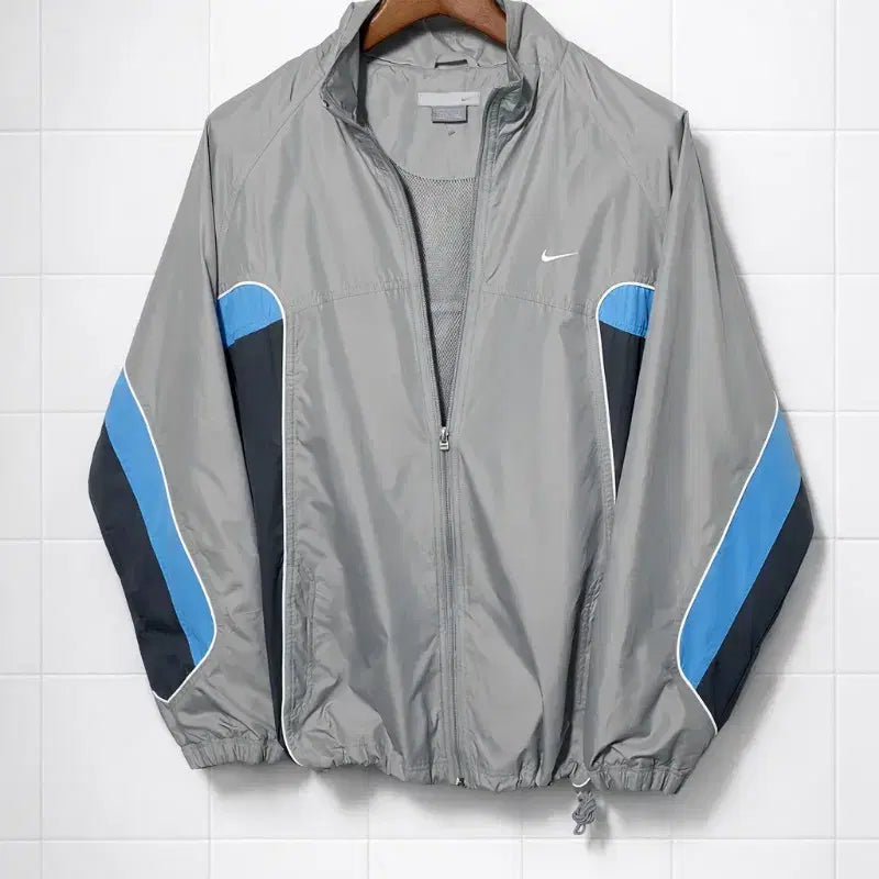 [BUNJANG] Nike Oversized Windbreaker Jacket / 나이키 오버핏 바람막이