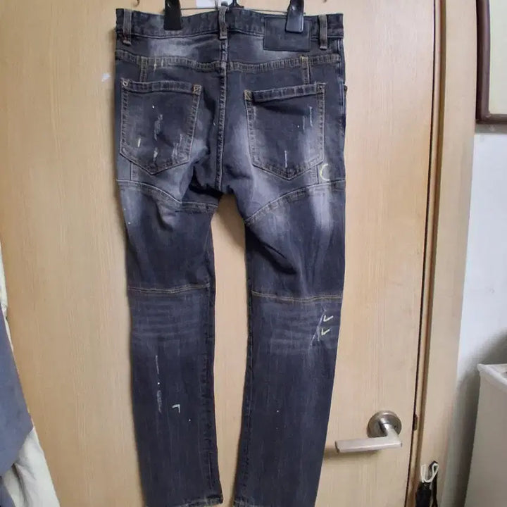 [BUNJANG] DSQUARED2 Black Washed Denim Jeans / DSQUARED2,블랙워싱.데님청바지,A급ㅡ32사이즈,택포