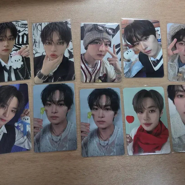 [BUNJANG] Stray Kids Lee Know Photocard Bundle Set / 스키즈 리노 포카 일괄