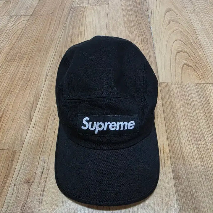 [SOLD OUT] 슈프림 블랙 캠프캡 모자