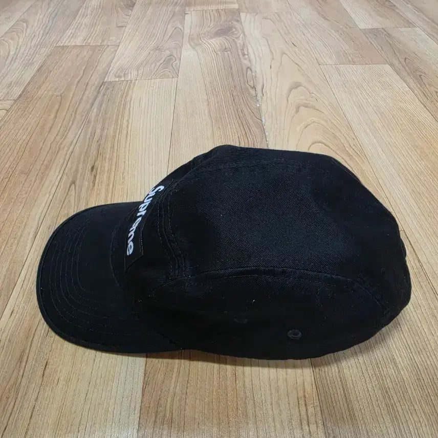 [SOLD OUT] 슈프림 블랙 캠프캡 모자