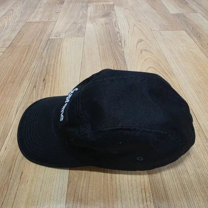 [SOLD OUT] 슈프림 블랙 캠프캡 모자