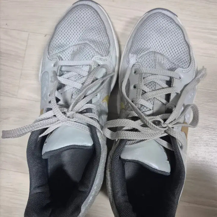 [BUNJANG] Nike Ja 2 Christmas Sneakers / 나이키 자2 크리스마스