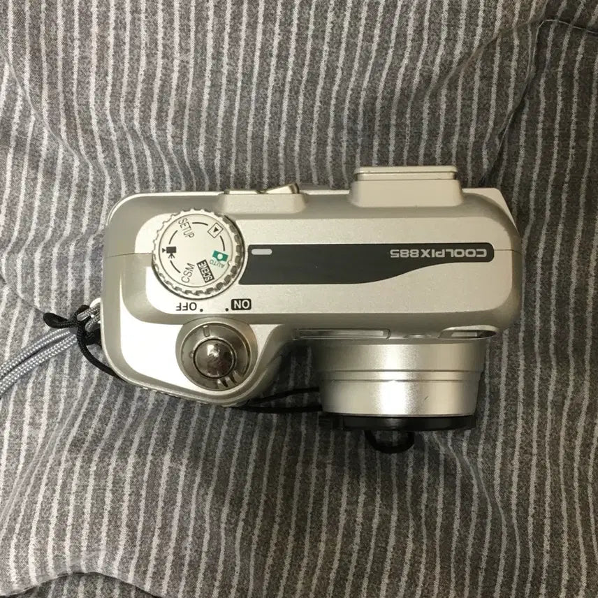 [SOLD OUT] 니콘 쿨픽스 885 디지털 카메라