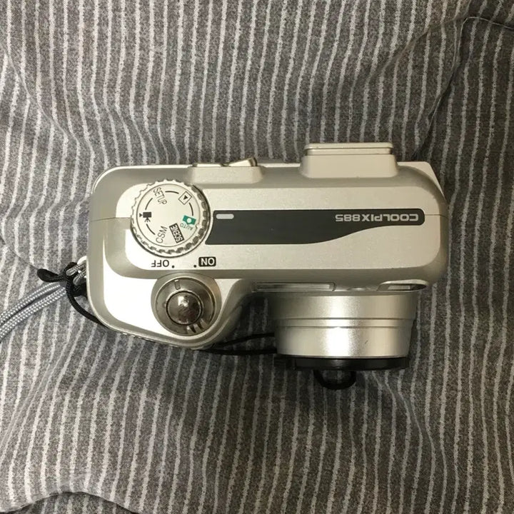 [SOLD OUT] 니콘 쿨픽스 885 디지털 카메라