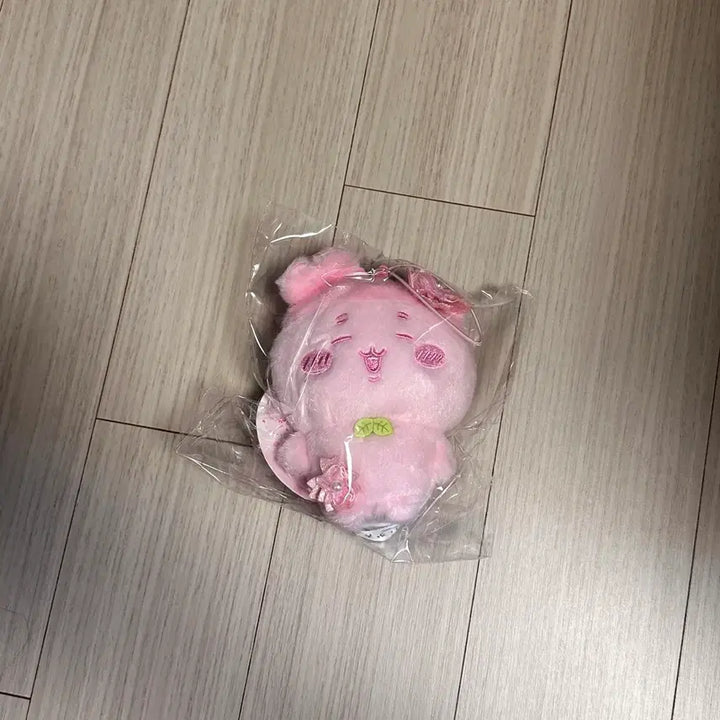 [BUNJANG] Kani Sakura Mascot Chikawa / 카니 벚꽃 마스코트 치이카와