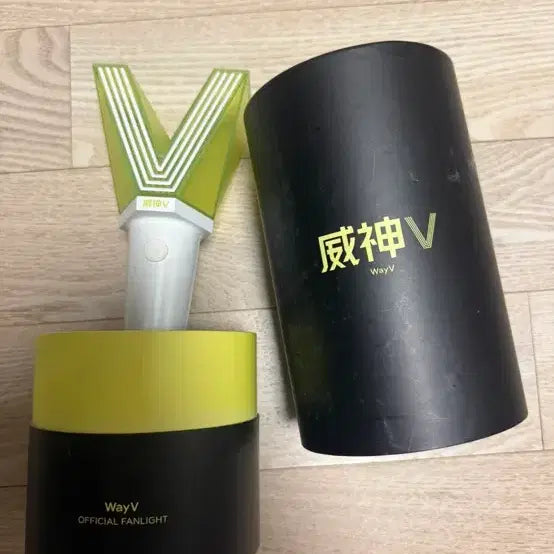 [SOLD OUT] 웨이션브이 WayV 공식 응원봉 풀박 양도
