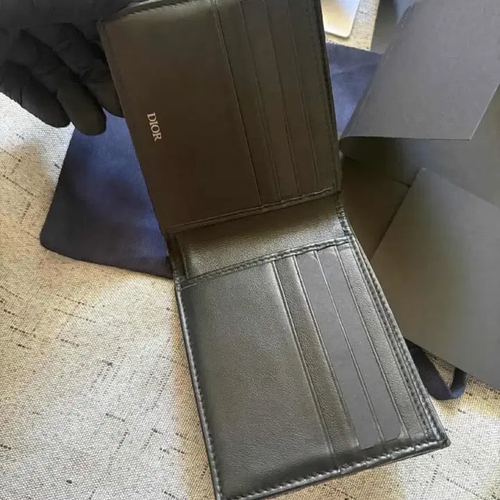 [SOLD OUT] [상태최상]디올 오블리크 반지갑 베이지