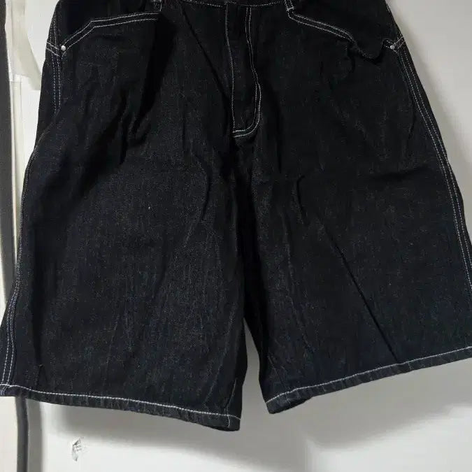 [BUNJANG] Beslow Black Jeans Stitch Shorts / 비슬로우 흑청 스티치 반바지