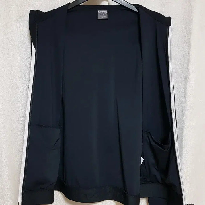 [SOLD OUT] 디스커버리 남성 트랙탑 트레이닝 집업 자켓