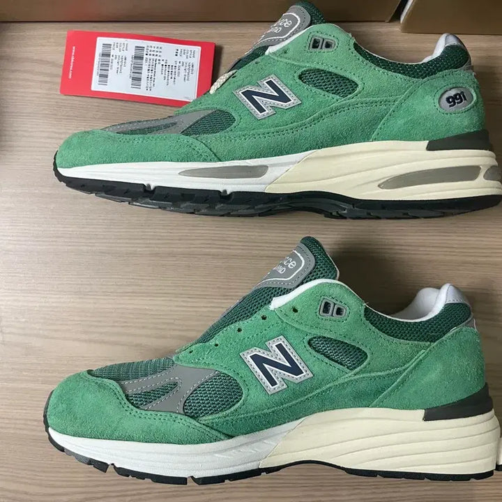 [SOLD OUT] 뉴발란스 991v2 265 메이드 인 UK 미네랄 그린 컴프리