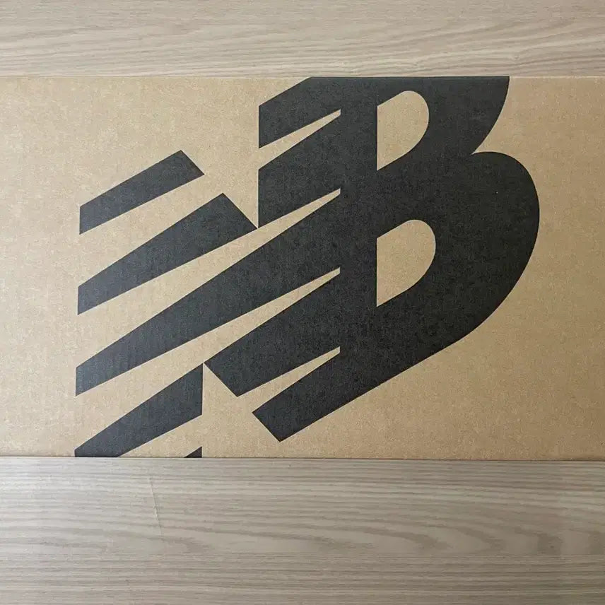 [SOLD OUT] 뉴발란스 991v2 265 메이드 인 UK 미네랄 그린 컴프리