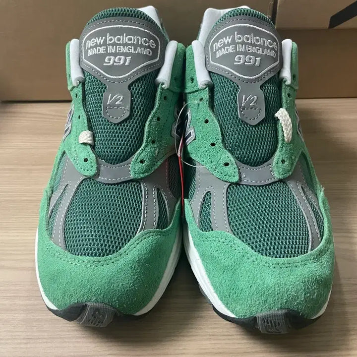 [SOLD OUT] 뉴발란스 991v2 265 메이드 인 UK 미네랄 그린 컴프리
