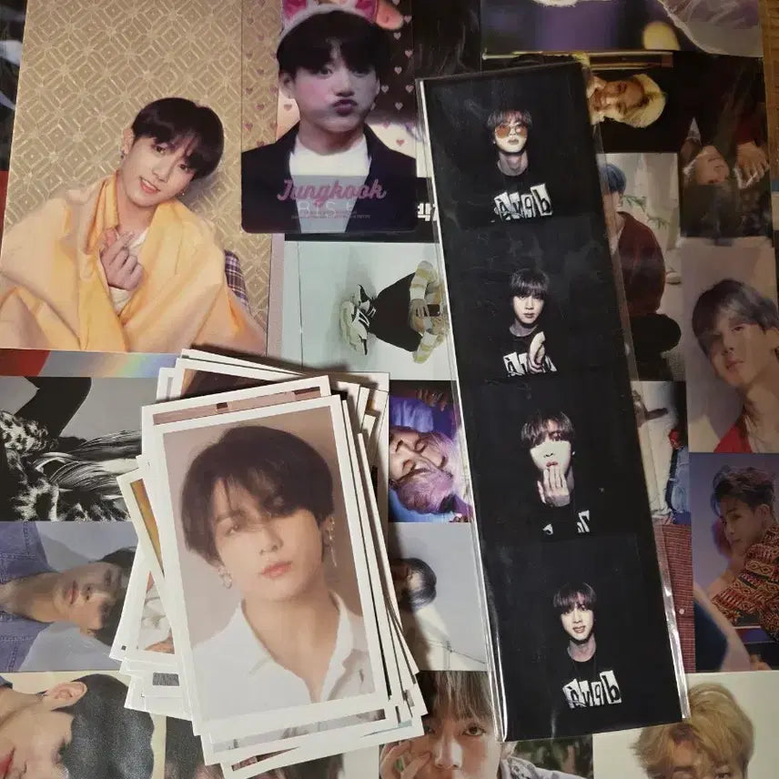 [BUNJANG] BTS Jungkook Photocard Bundle Set / 정국 포카 약30장 포함!  방탄 비공굿 대량 세트
