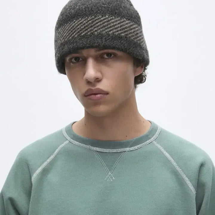 [BUNJANG] Kakis Mod Knit Hat Charcoal / 카키스 Mod Knit Hat 모드 니트 비니 햇 차콜