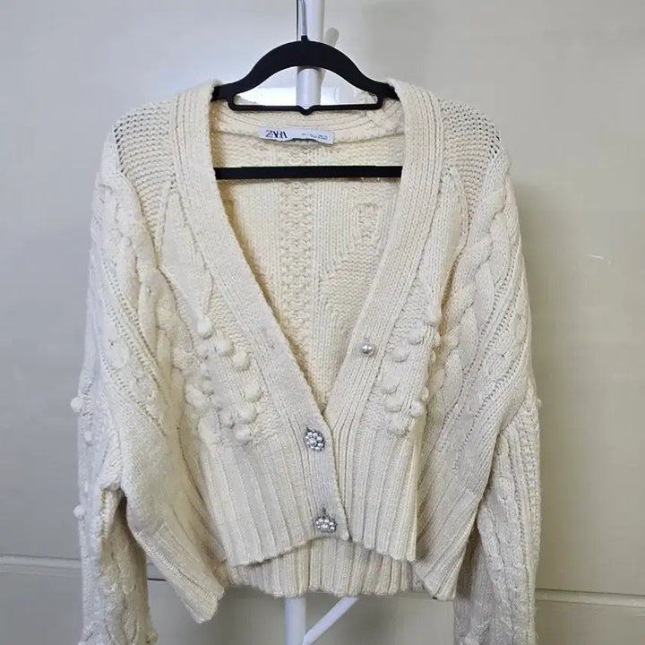 [BUNJANG] ZARA Ivory Knit Cardigan / 자라 아이보리 니트 가디건