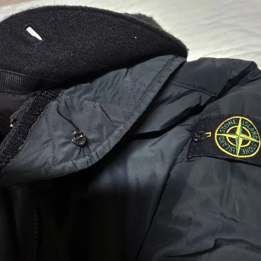 [BUNJANG] Stone Island Navy Hooded Jacket / 스톤아일랜드자켓