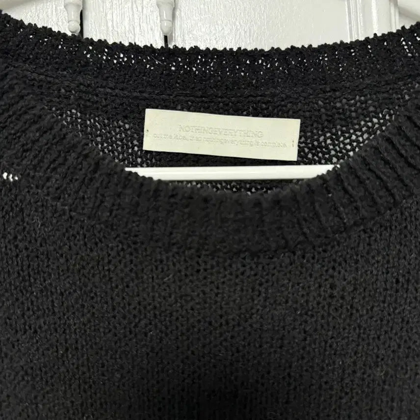 [BUNJANG] Nothing Everything Black Knit OS / 낫띵에브리띵/블랙니트/OS/간절기용니트