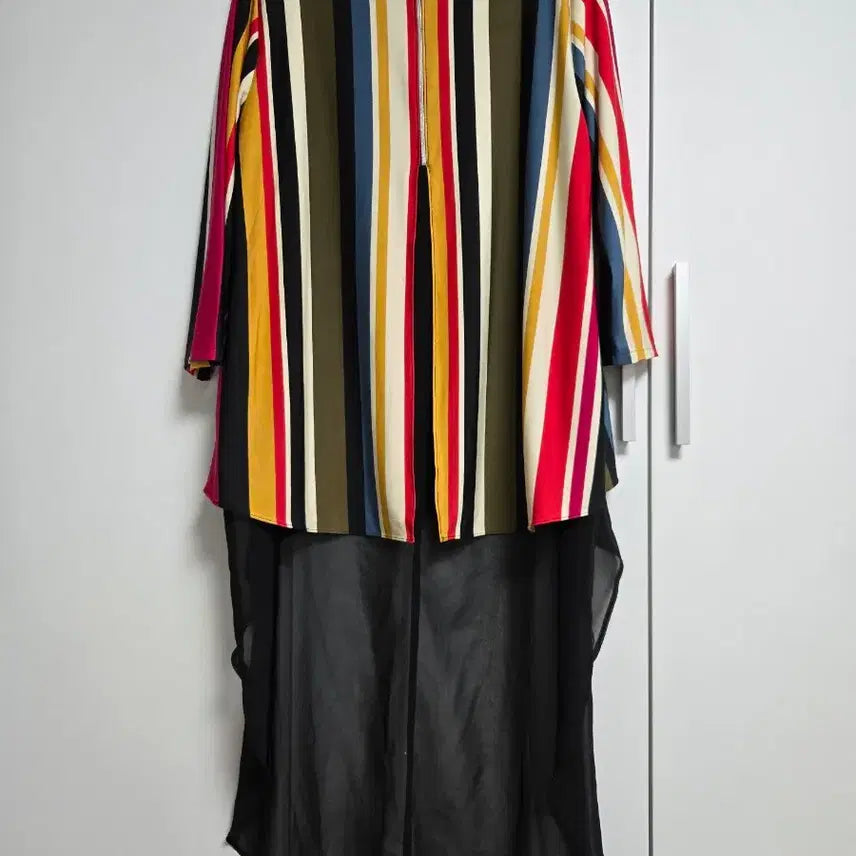 [BUNJANG] Color Stripe Long Blouse - M Size / 컬러 스트라이프 롱 블라우스 M 새상품