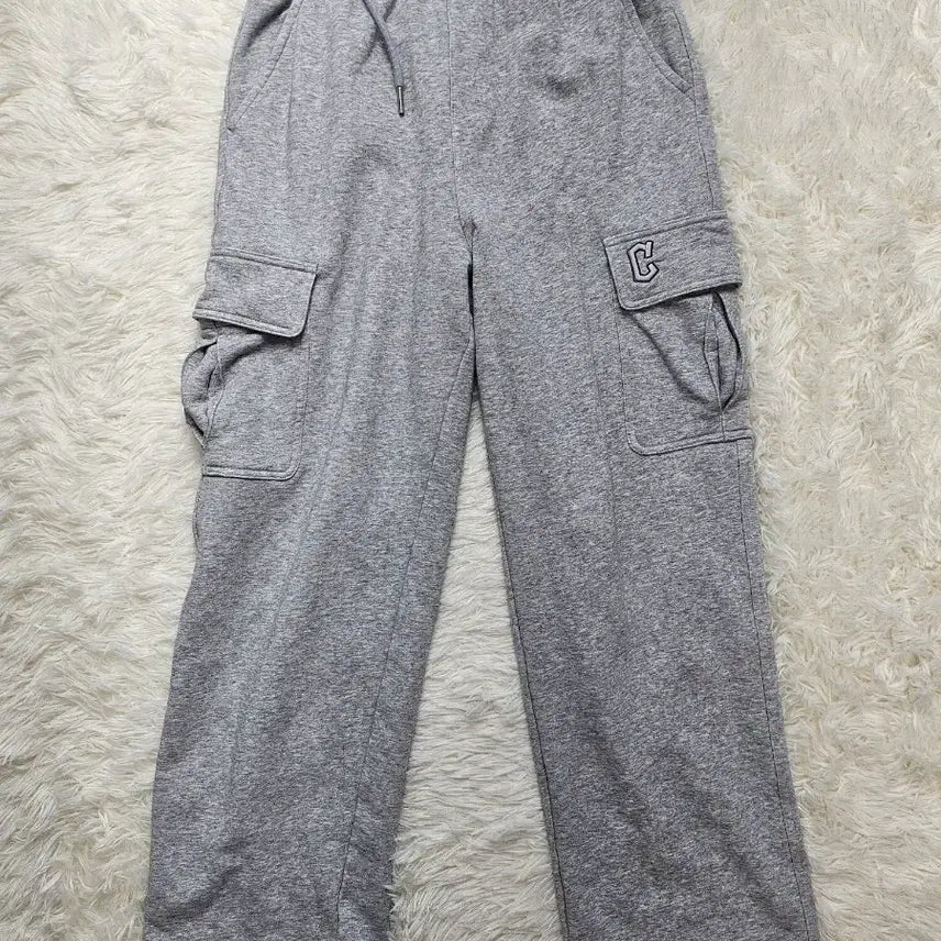 [BUNJANG] MLB Grey Logo Detail Cargo Jogger Pants / 엠엘비 회색 로고 포인트 카고 조거팬츠