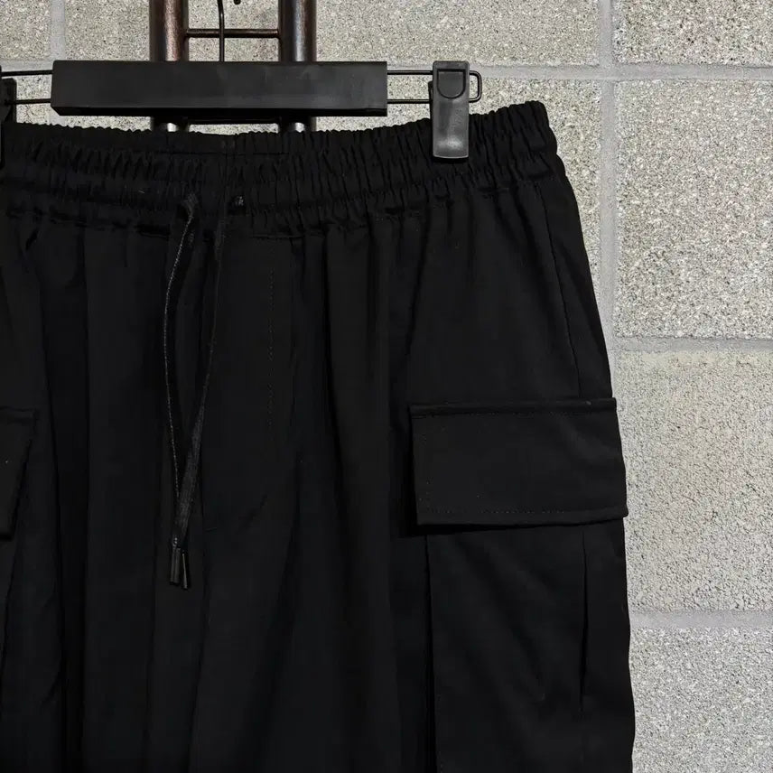 [BUNJANG] Seven Cala Cargo Jogger Shorts / 세븐셀라 카고 조거 반바지 (nbp125