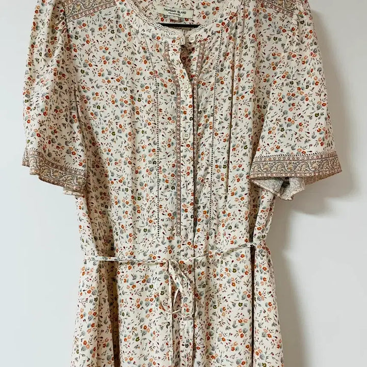 [SOLD OUT] 써스데이아일랜드 플라워 풀 오픈 롱 원피스 S