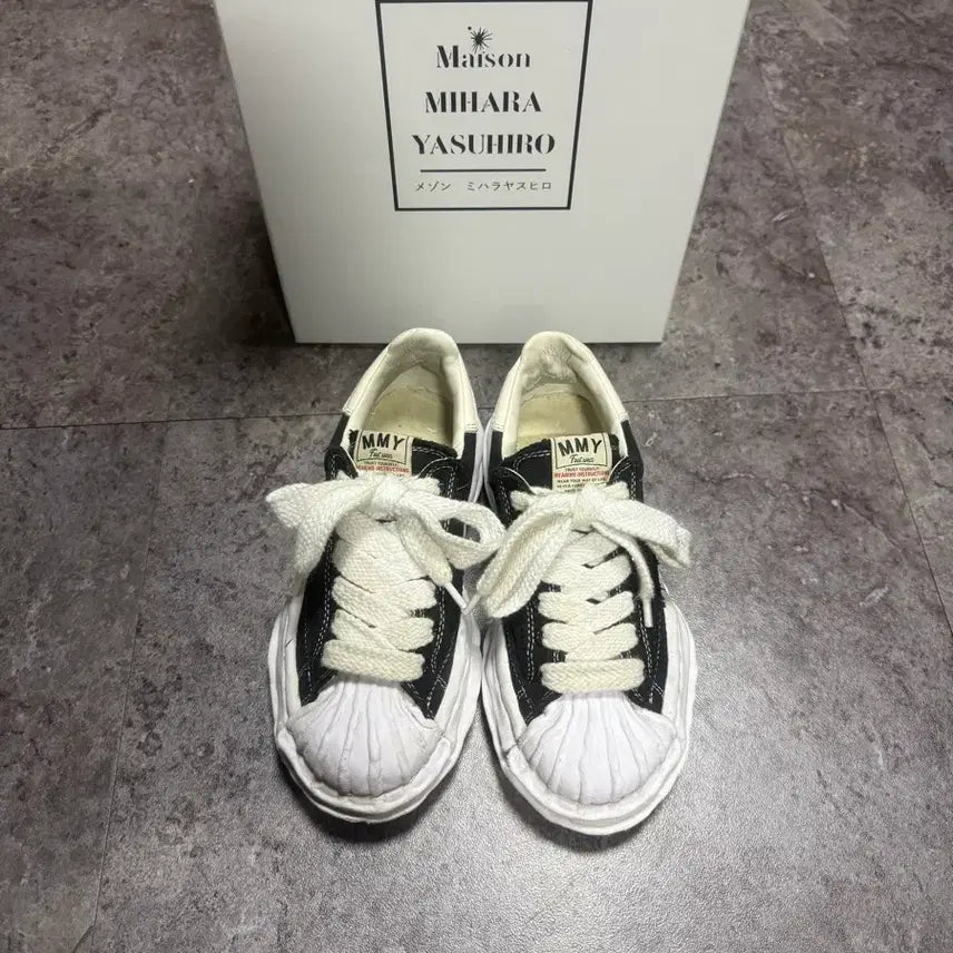 [SOLD OUT] 미하라야스히로 블레이키 36 풀박스 크림