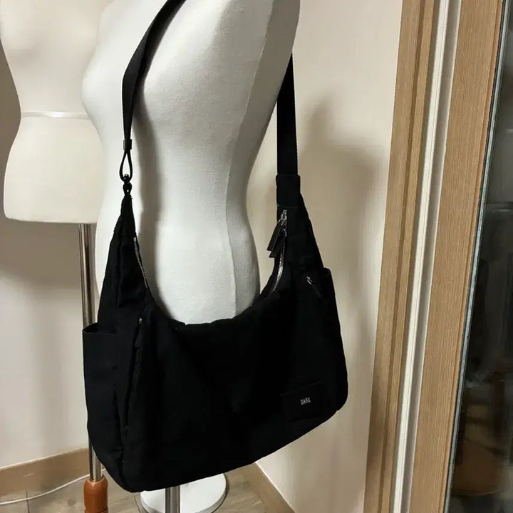 [BUNJANG] Daks Black Shoulder Crossbody Bag / 닥스 블랙 숄더 크로스백