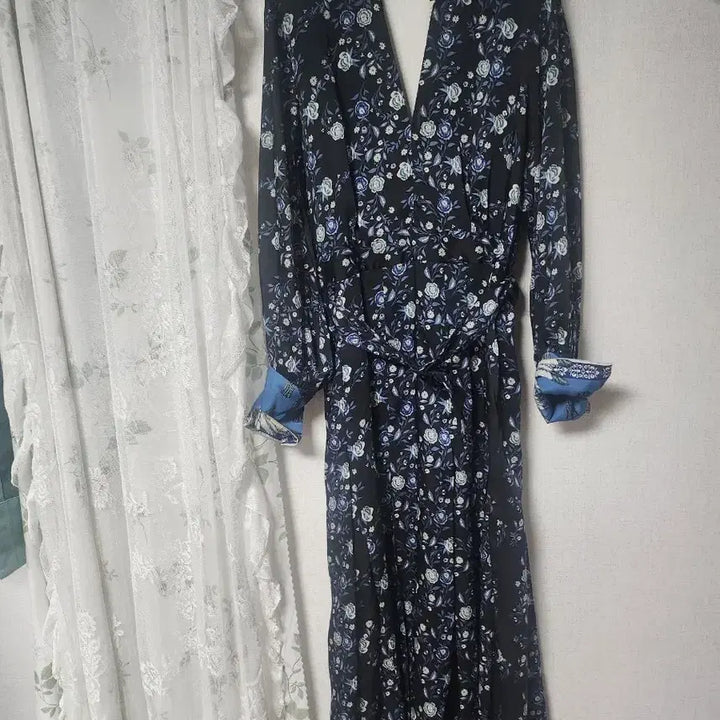 [BUNJANG] Sandro Floral Pattern Long Dress Black / 산드로 플라워 패턴 롱 원피스 블랙