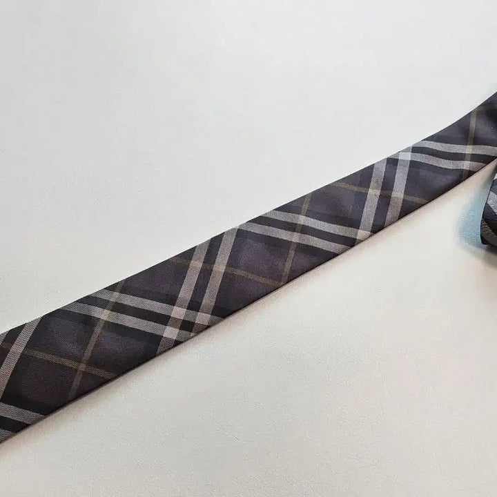 [BUNJANG] Burberry Newest Check Pattern Slim Tie / 버버리 최신상 넥타이