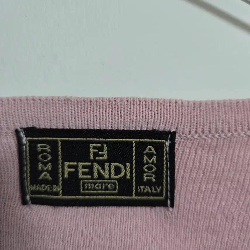 [SOLD OUT] 정품 FENDI 핑크 니트
