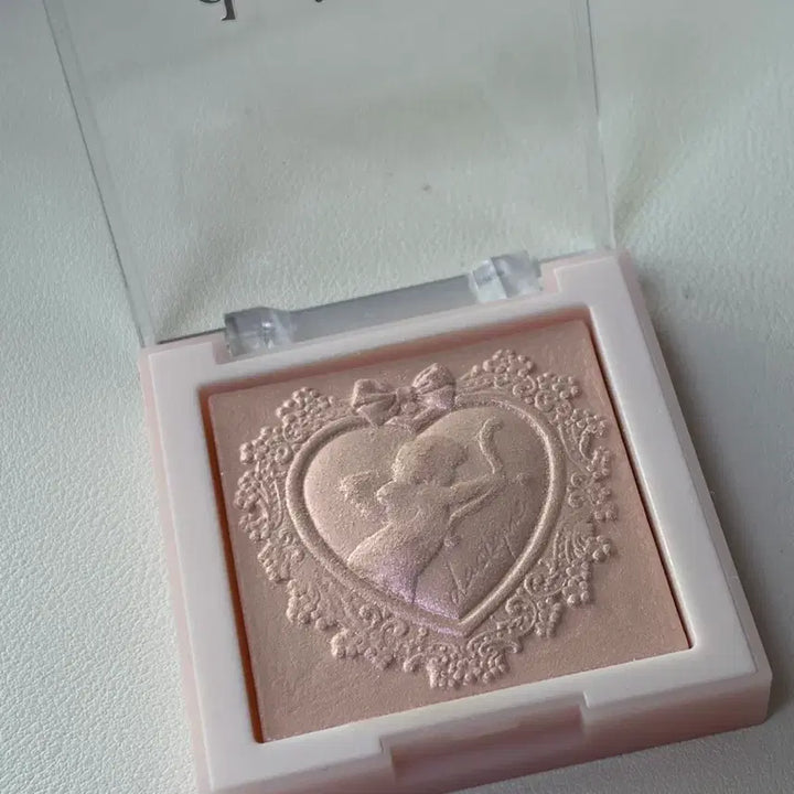 [BUNJANG] Dasique Luxe Glow Highlighter 02 Pink Light / 데이지크 럭스 글로우 하이라이터 02 핑크 라이트판매 합니다