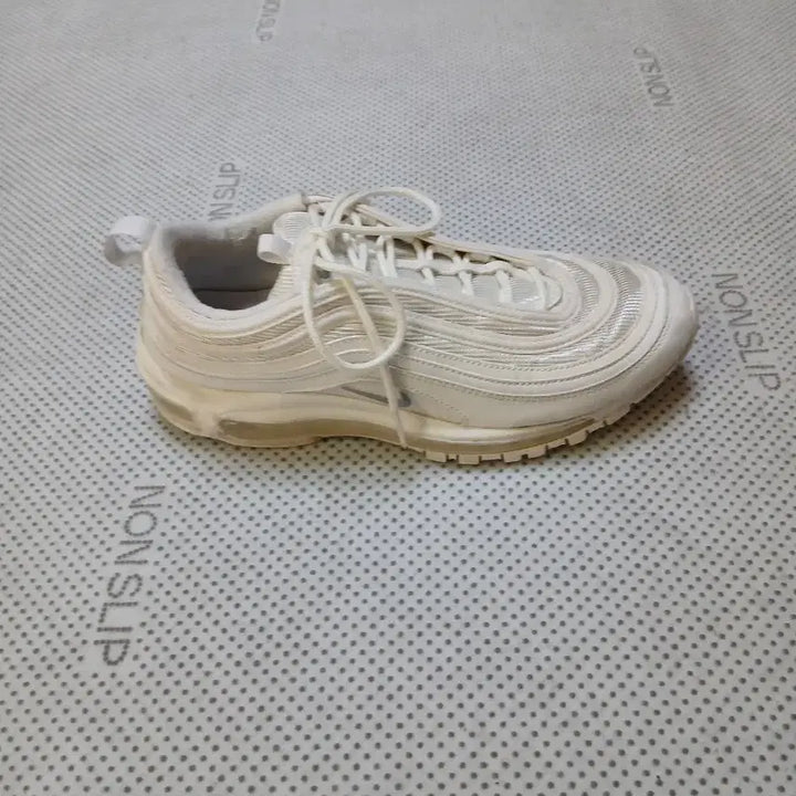 [BUNJANG] Nike Air Max 97 White Sneakers / 나이키 에어맥스 97 화이트 운동화
