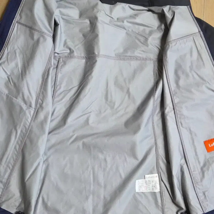 [BUNJANG] Lafuma Windbreaker Jacket (Size 95) / 라푸마 바람막이 자켓 95사이즈 거의새옷