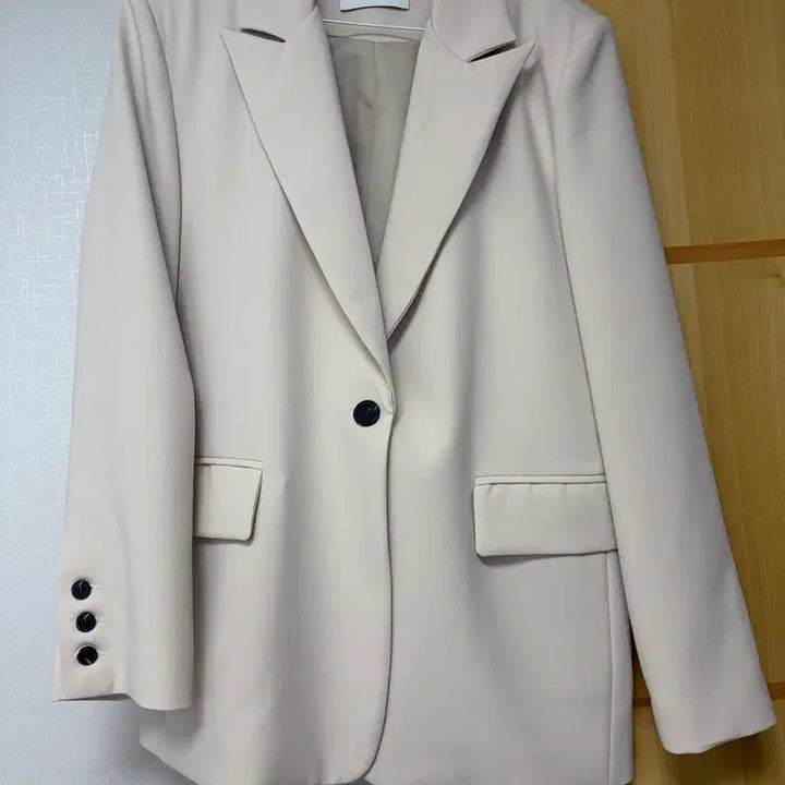 [BUNJANG] Common Unique Cream Jacket / 새상품) common unique 커먼유니크 크림 자켓
